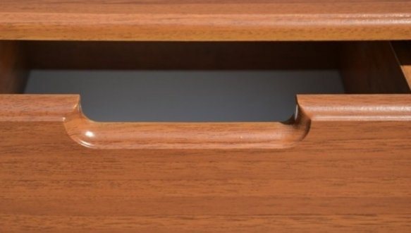 Тумба Приліжкова П004 0