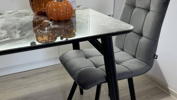 Стілець Slim 4