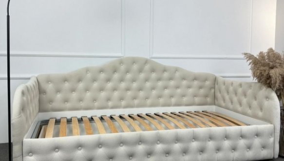 Ліжко Меланія 14