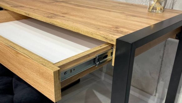 Стіл комп'ютерний LOFT Дуб Сонома / Чорний мат MebliRoMax 4