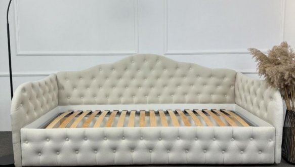 Ліжко Меланія 15